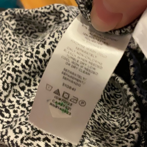 Black and white animal print jacquard short sleeve dress Loft - Picture 3 of 3